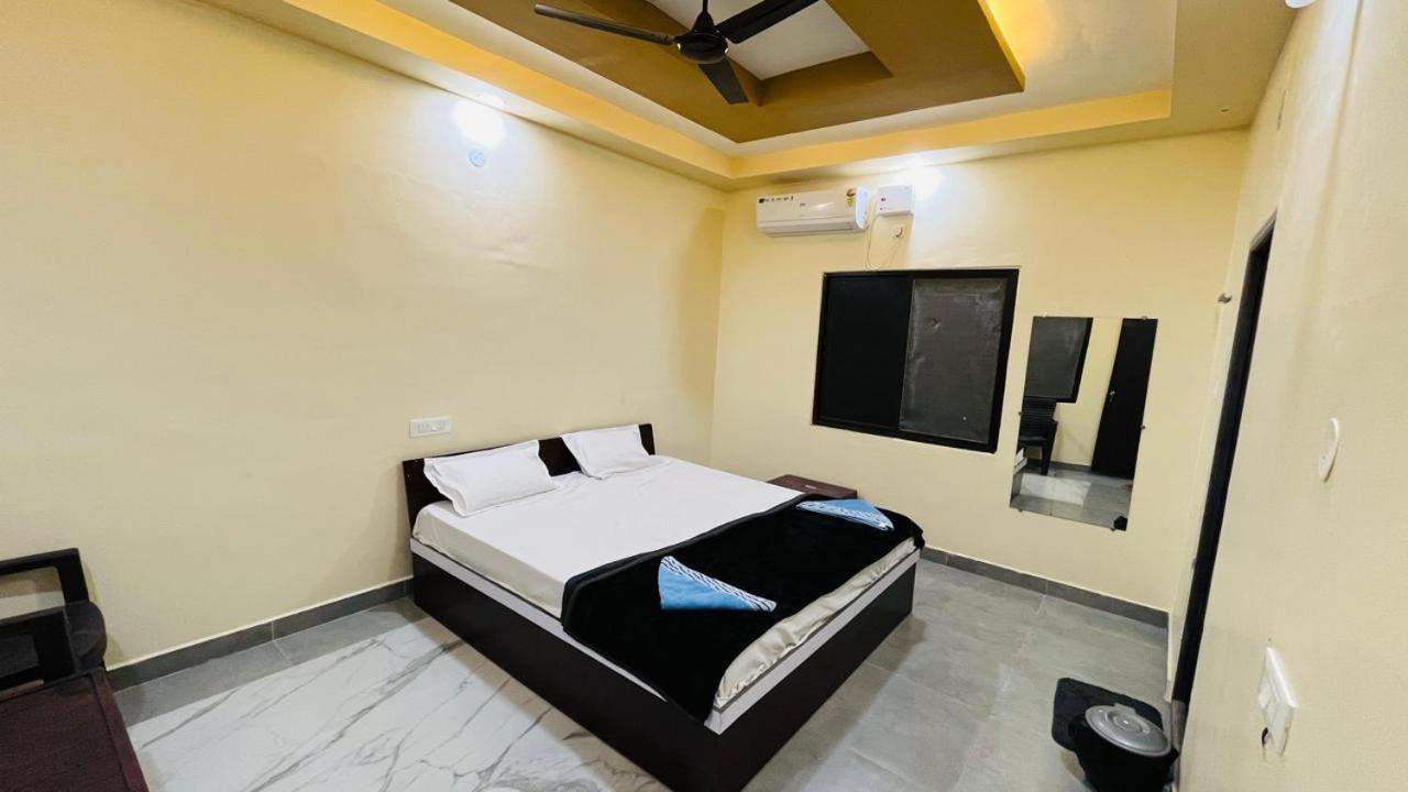 Greenstone Resort Hampi Luaran gambar