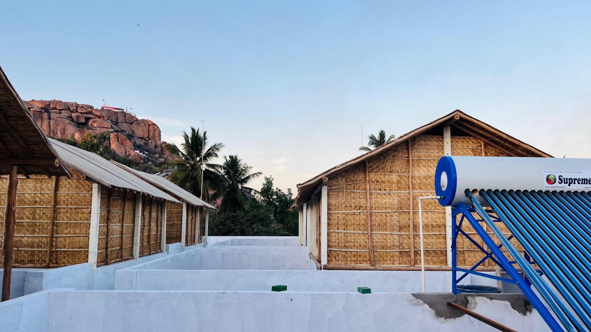 Greenstone Resort Hampi Luaran gambar