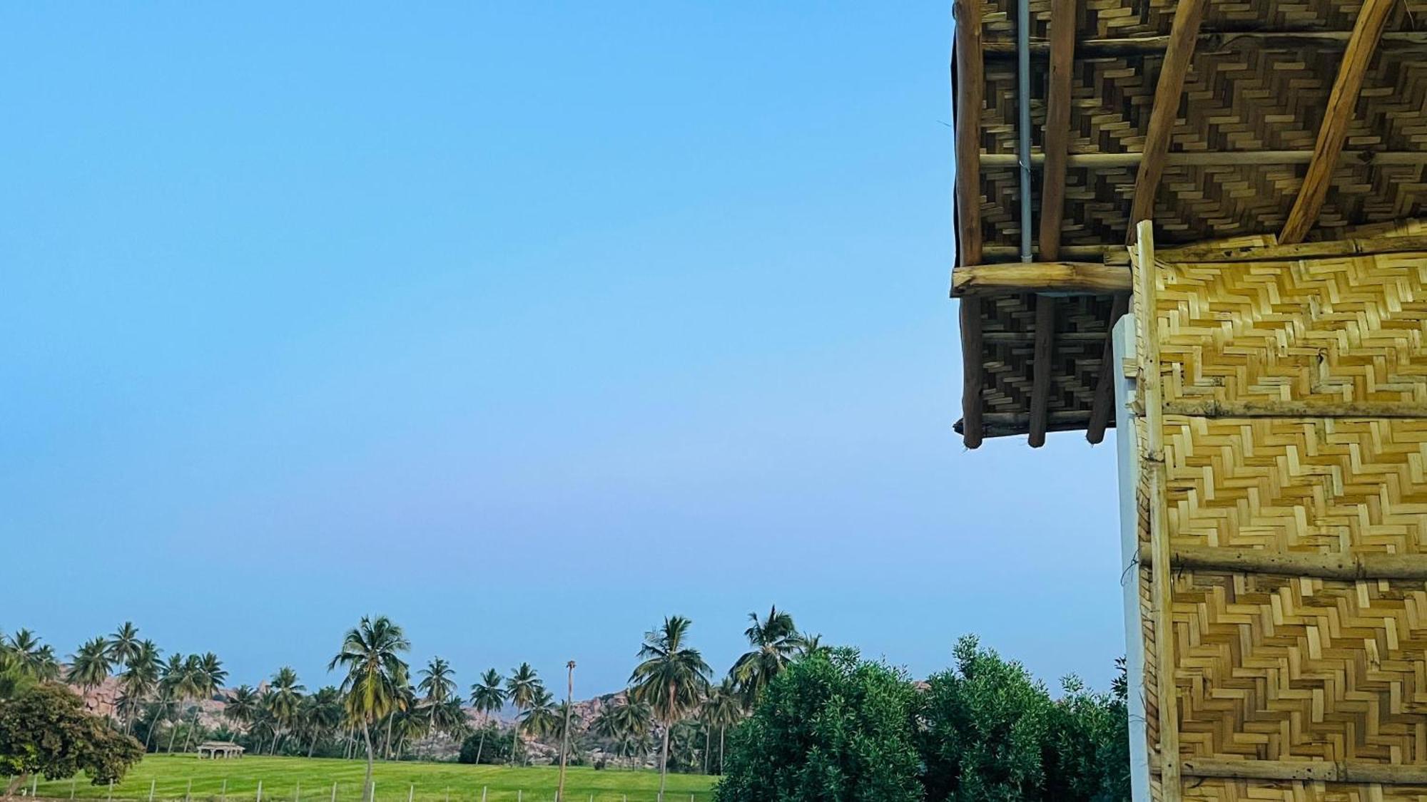 Greenstone Resort Hampi Luaran gambar